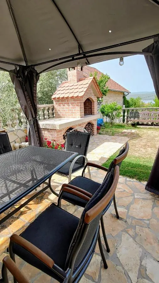 Marija Apartments Kruševo 0*,